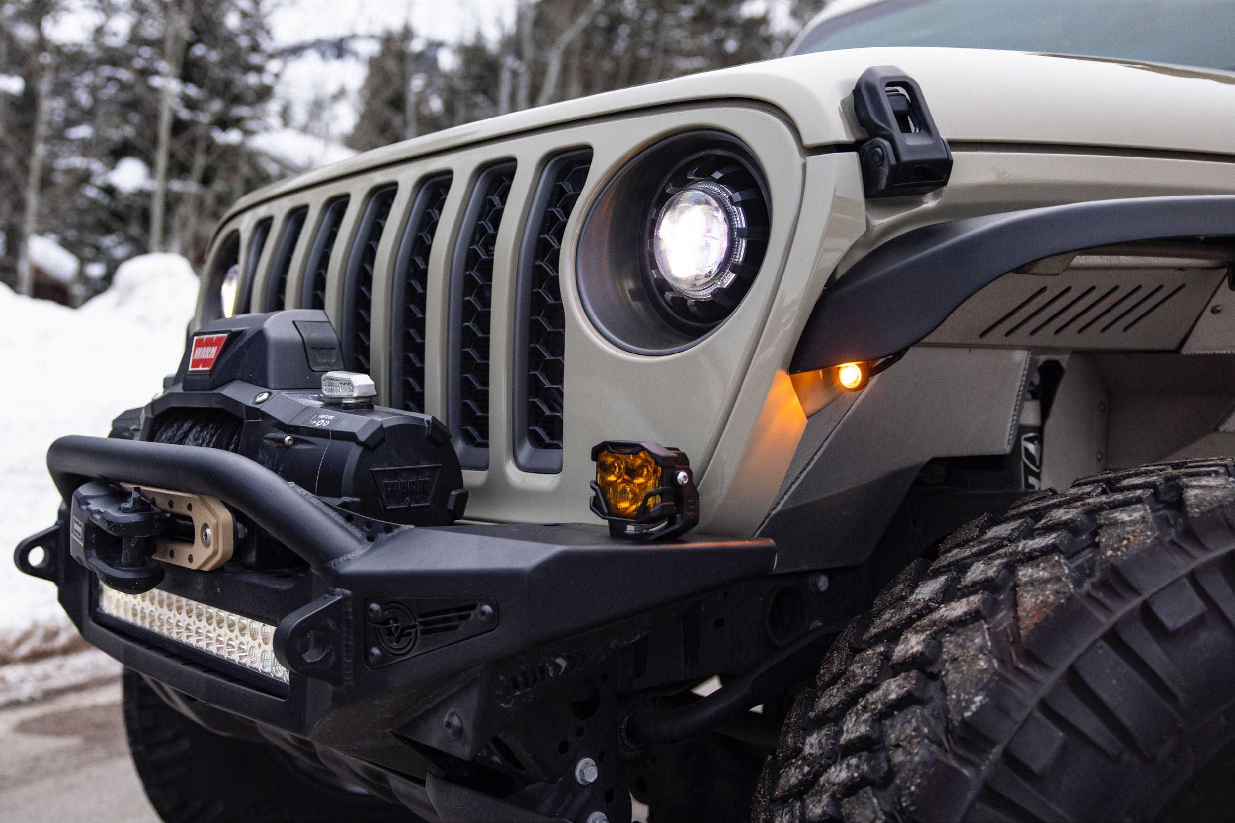 Jeep Wrangler (JL): Super7 Headlights | TRS LF517